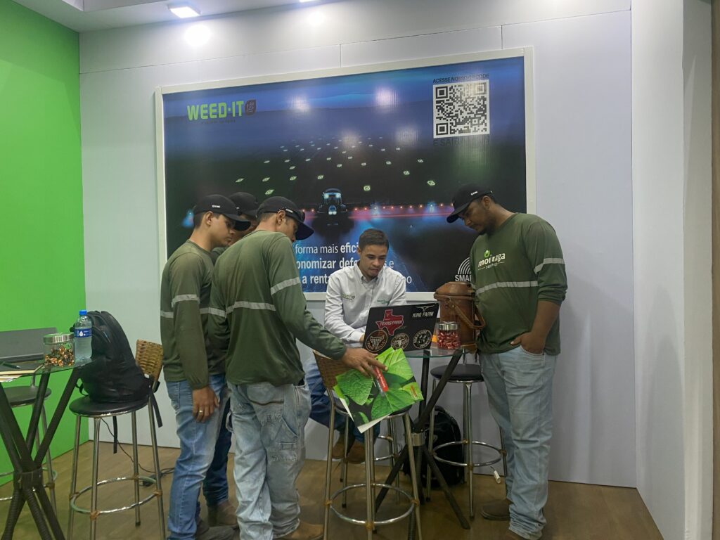 Agro Rosário – Correntina (BA): cobertura da participação da Smart Sensing no evento agro da Bahia, mostrando aplicações práticas da tecnologia WEED-IT no campo.
