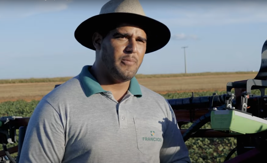 Clevisson Correia – Operador de Máquinas